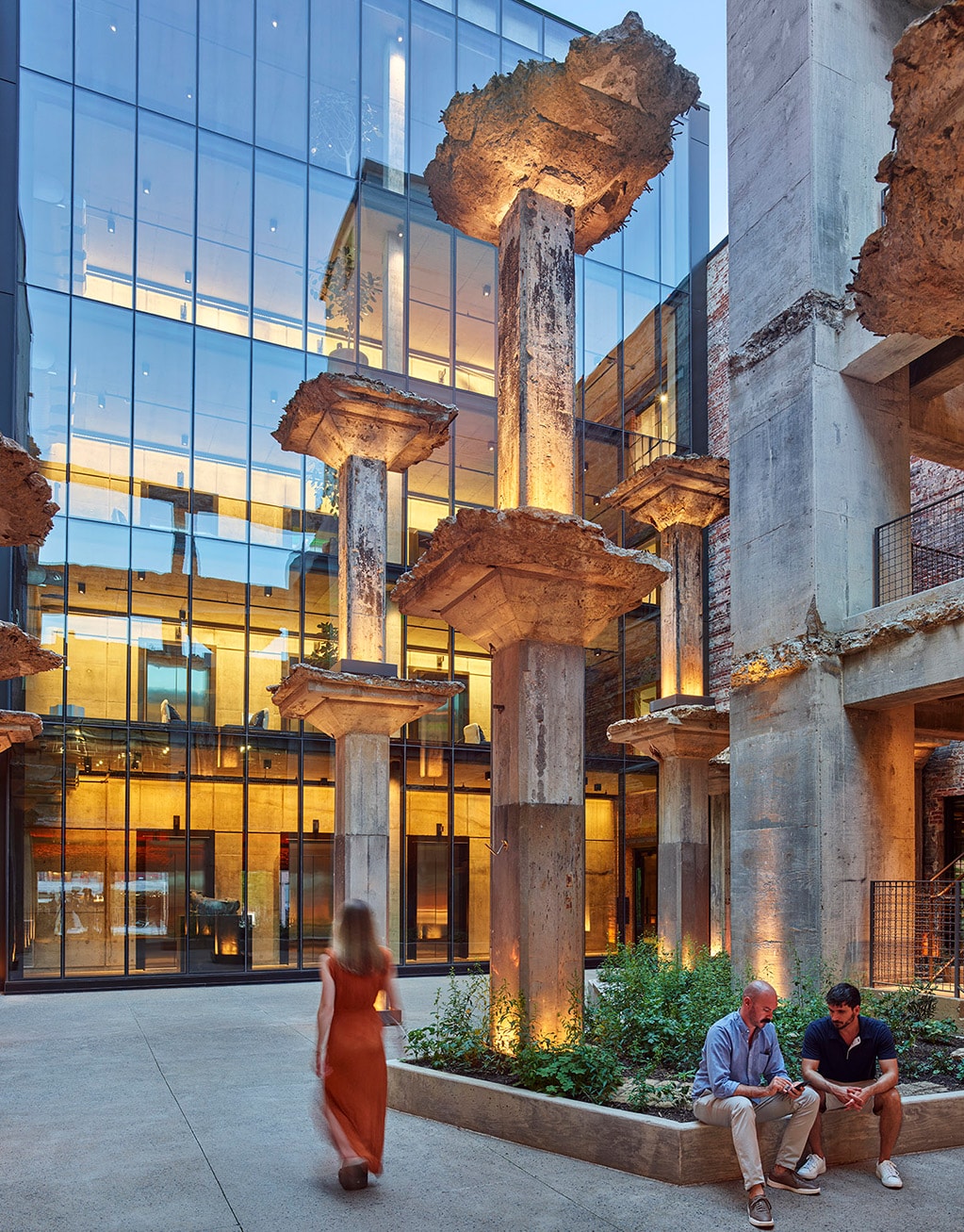 Neuhoff Curve Building – Smith Gee Studio