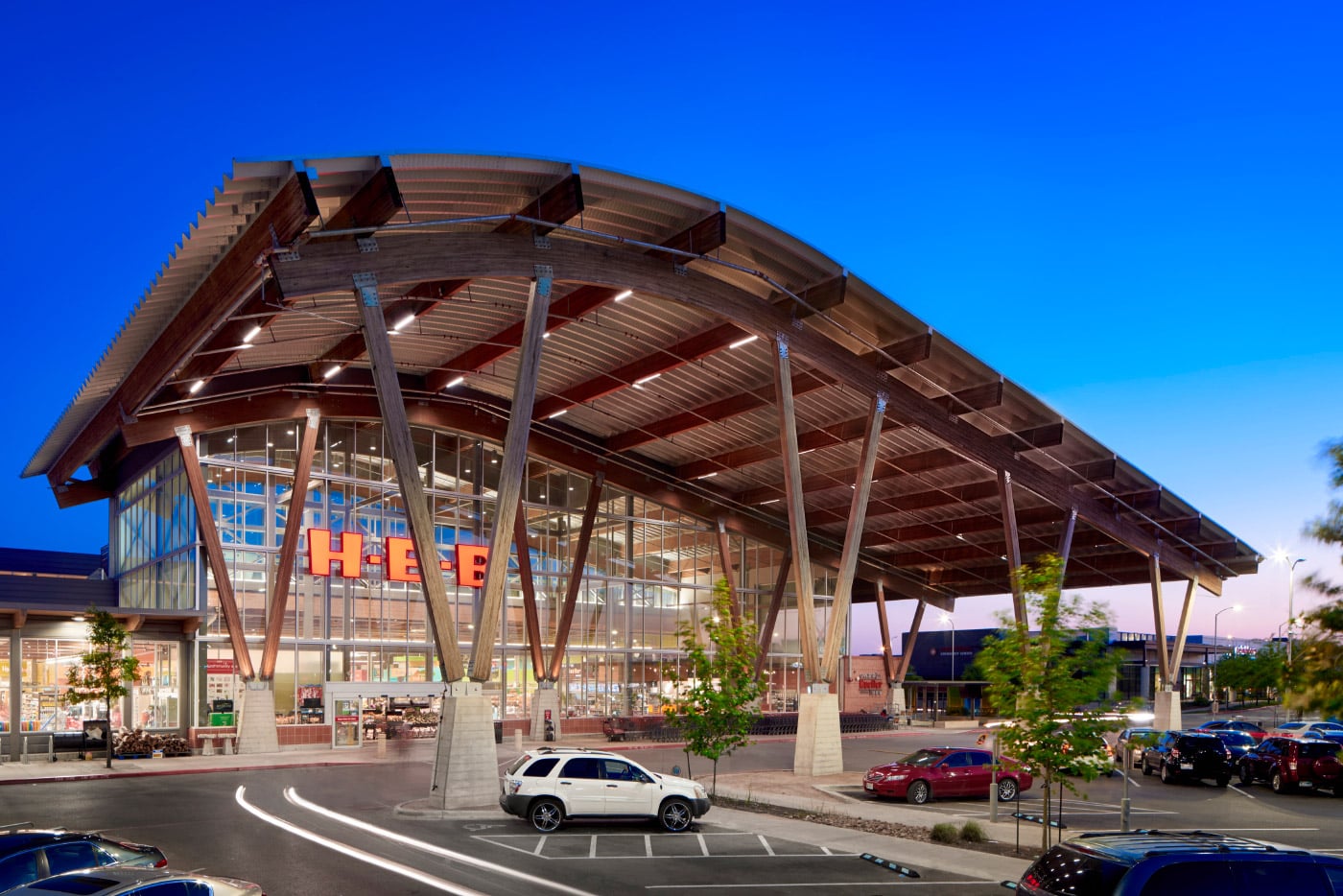 Lake|Flato blends high design with sustainability for an Austin ...