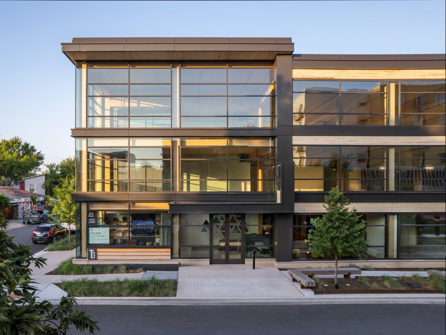 Hines T3 ATX Eastside - DLR Group