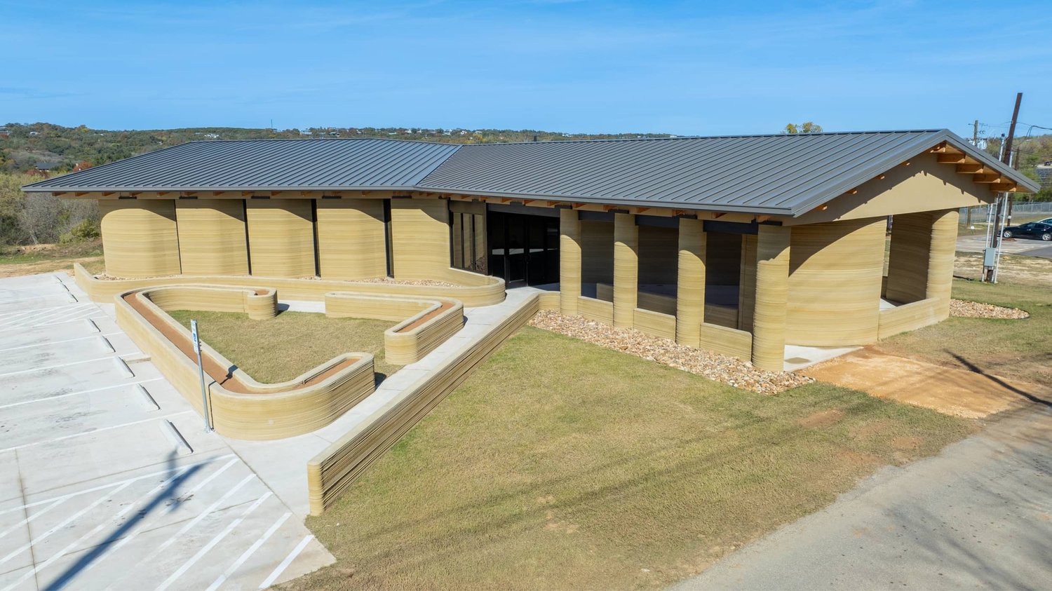 The 3D-printed Training and Innovation Center at Camp Mabry in Austin, built by ICON
