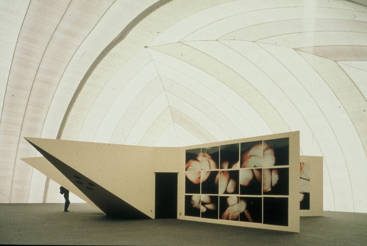 PIN–UP | HERZOG & DE MEURON'S COMMUNITY-BUILDING ART SPACES