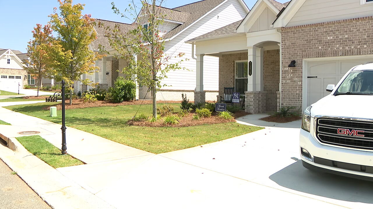 Homebuilding ban partially lifted in fast-growing metro ...